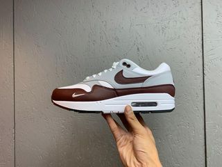 （分類：）位於 。 由 sneaker_90s 提交（商品編號 1040002132，圖片 1）。簡介： 。