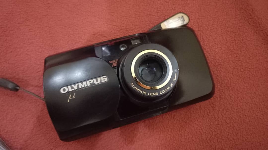 OLYMPUS MJU ZOOM DELUXE, Photography, Cameras on Carousell