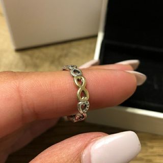 (Category: ) located in . Submitted by pinkyc30 (Listing ID 1039961226, Image 1). Description: .