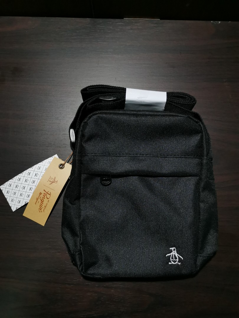 Original Penguin Sling Bag in Black