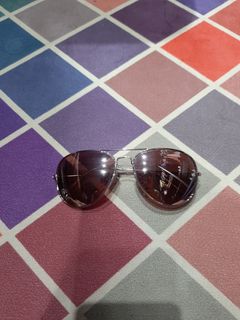 (Category: ) located in . Submitted by dinahmelati (Listing ID 1040082625, Image 1). Description: .