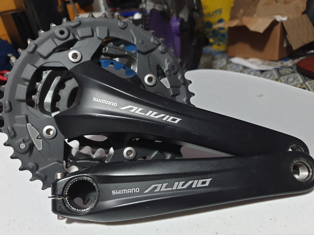 Alivio crankset 3x price hot sale