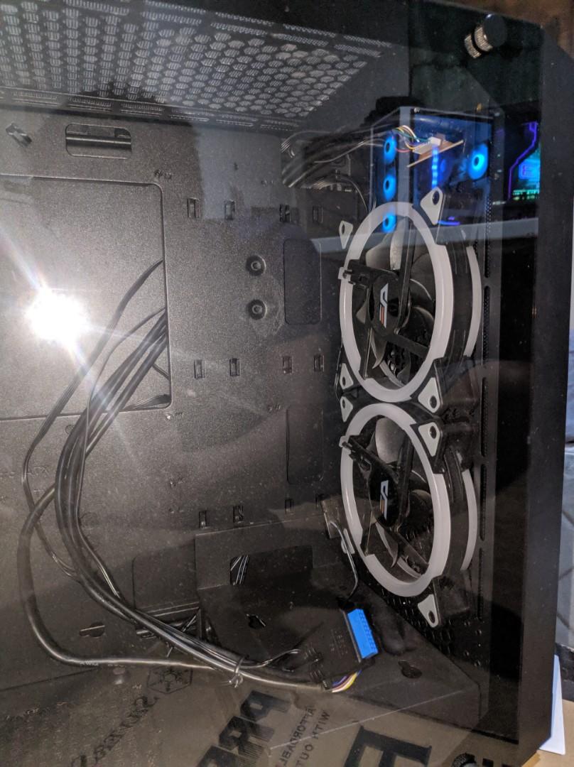 Silverstone ps15 with darkflash fans w/ hub (Category: Computer Parts) located in Cagayan de Oro. Submitted by jeymacs96 (Listing ID 1039994408, Image 3). Description: silverstone ps15 case with darkflash 3 in 1 fans with hub and remote used for 1 month negotiable for serious buyer.
