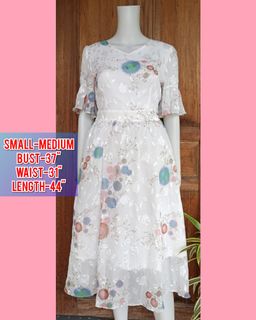 (Category: ) located in . Submitted by destashing_clothes (Listing ID 1040100167, Image 1). Description: .