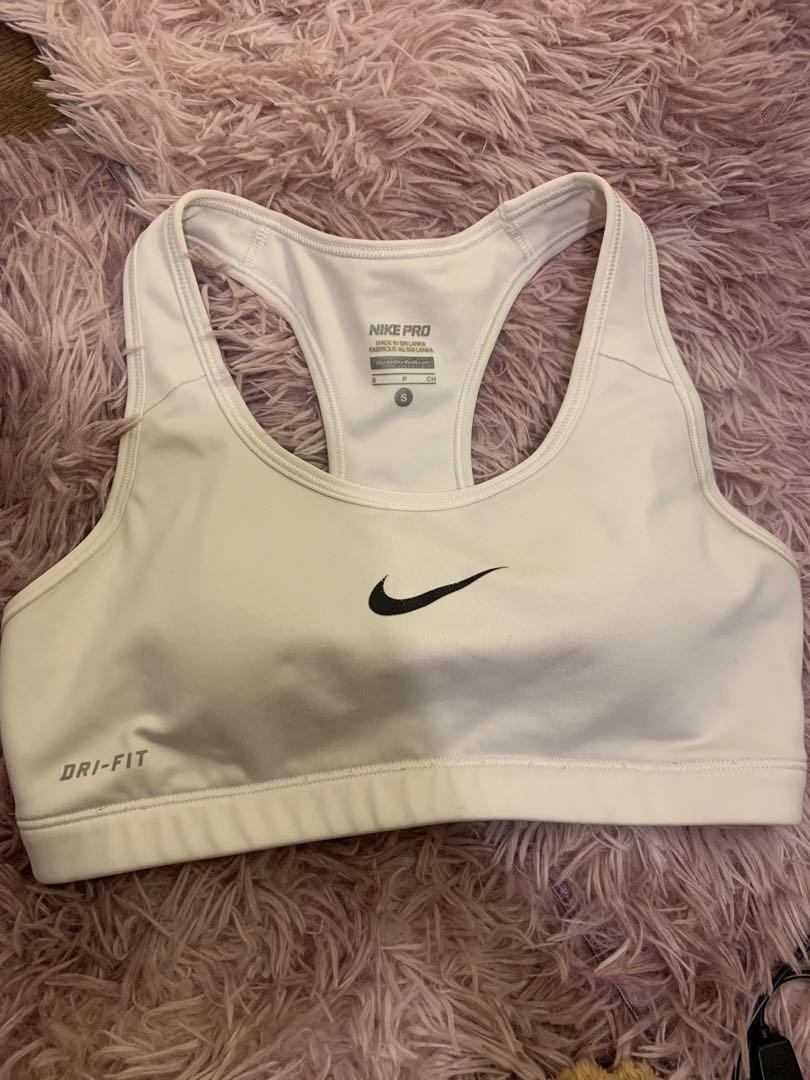 White Nike Pro sportsbra (Category: Activewear) located in Mandaluyong City. Submitted by itsjustjane13 (Listing ID 1040031681, Image 1). Description: Size S With pads Rfs: not my size & decluttering 🚛shipping🚛 around metro manila: php 80 ✨meetups✨ SM Light Mall .