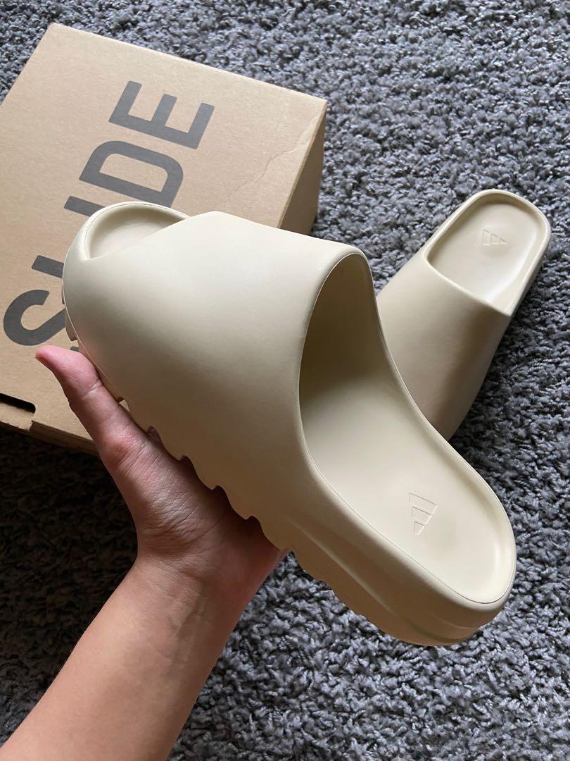 yeezy slippers bone