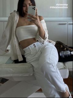 (Category: ) located in . Submitted by devilwearszara (Listing ID 1039942754, Image 1). Description: .