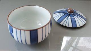 陶瓷小碗連蓋  Ceramic small bowl w/ cap