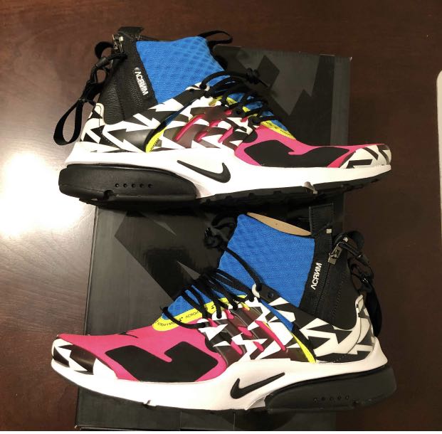 Nike acronym pink store