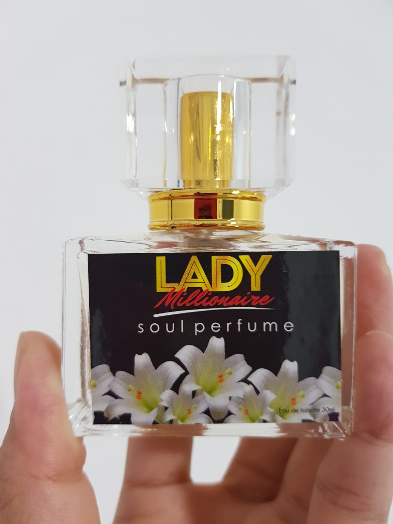 aura next perfume