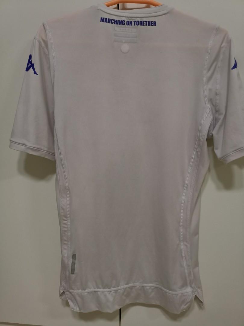 Authentic Leeds United jersey, Men's Fashion, Activewear on Carousell