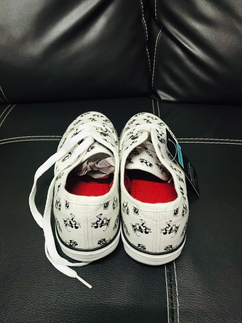Bata Minnie Mouse Women s Fashion Footwear Flats on Carousell