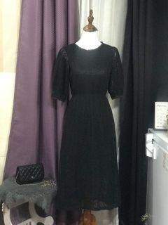 Black addicted dress