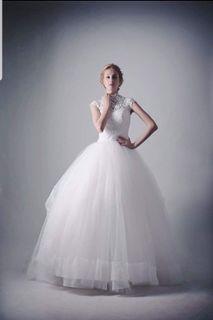 Bridal gown sale clearance