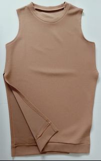 (Category: ) located in . Submitted by rainbow_closet_ (Listing ID 1040224076, Image 1). Description: .