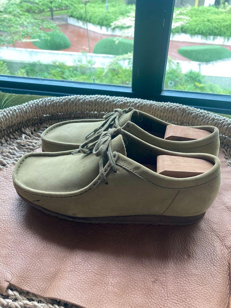Clarks wallabee 42 deals