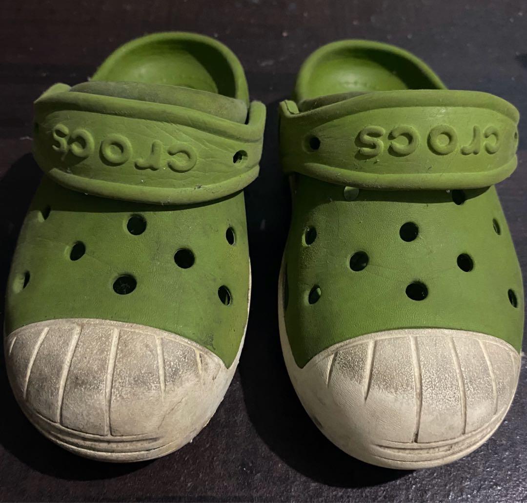 crocs c