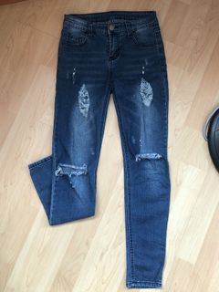 (Category: ) located in . Submitted by shopwg (Listing ID 1040192457, Image 1). Description: .