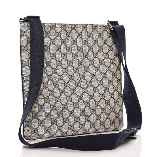 gucci messenger supreme