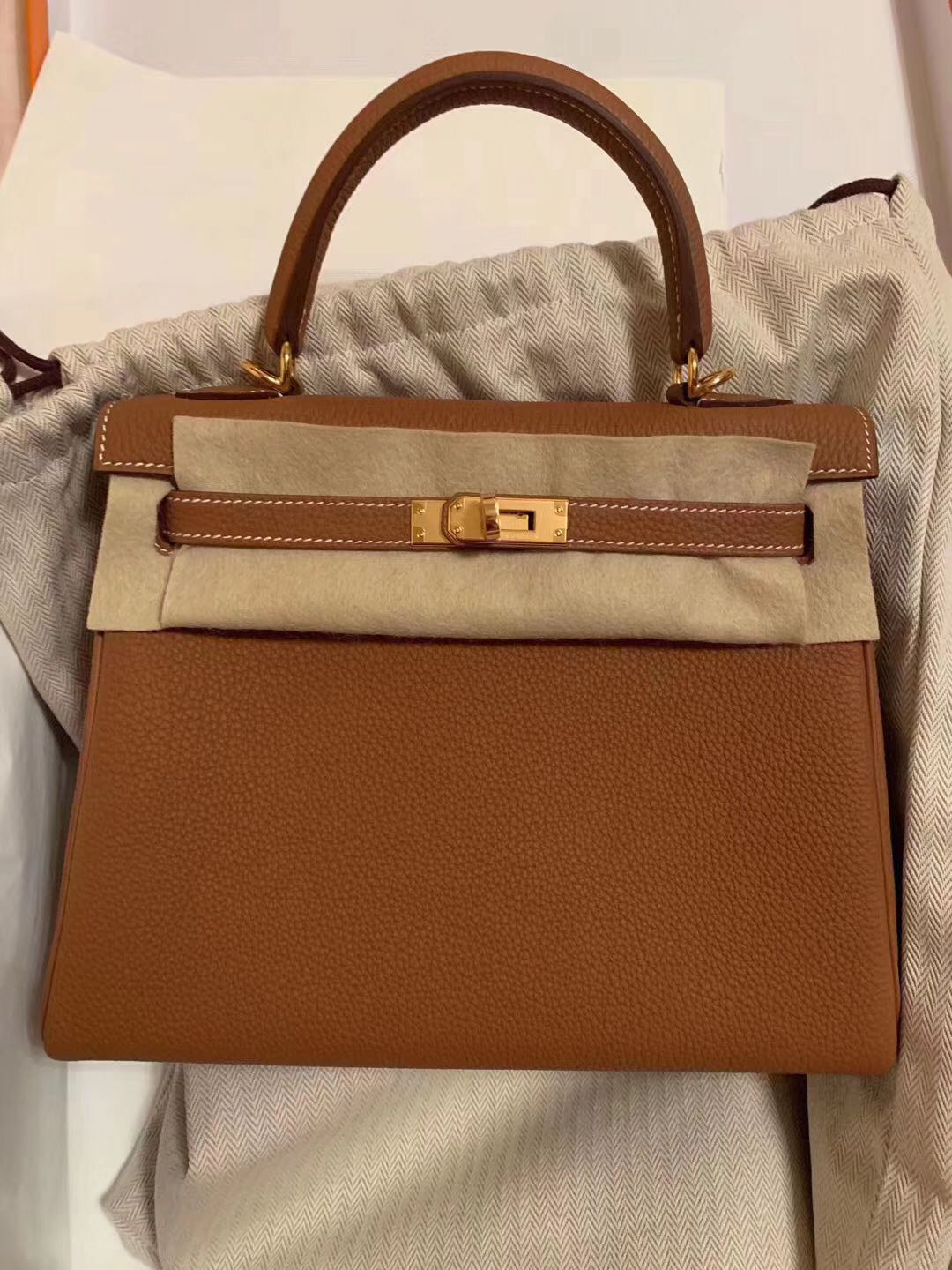 Hermes Kelly 25, Luxury, Bags & Wallets, Handbags on Carousell