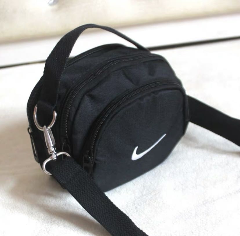 Nike mini cheap swoosh shoulder bag