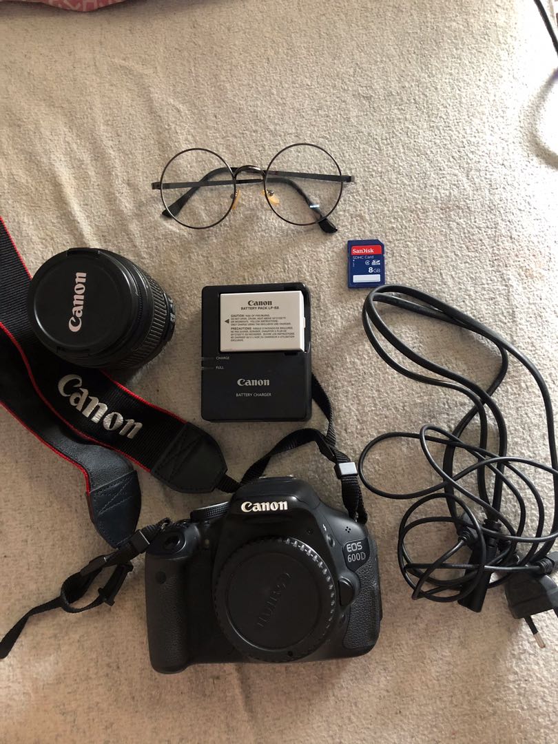 kamera dslr canon eos 600d like new