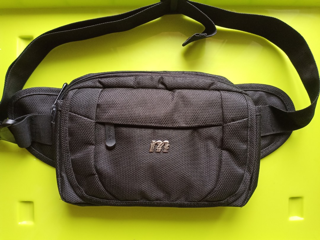 Mossimo hotsell belt bag