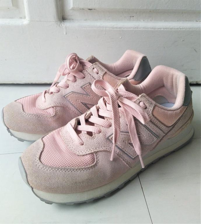 nb pink shoes