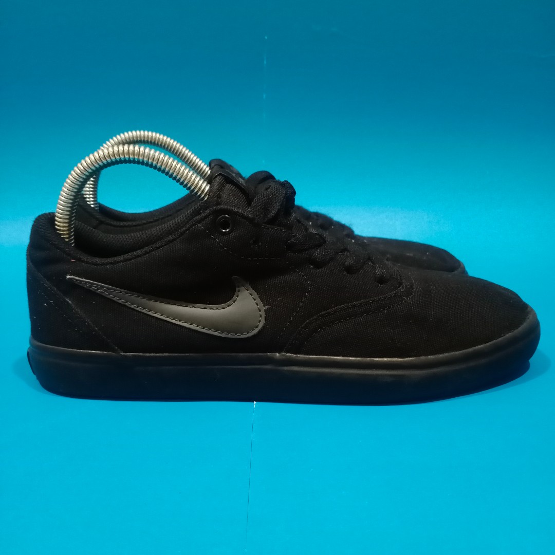 Nike SB Check All Black