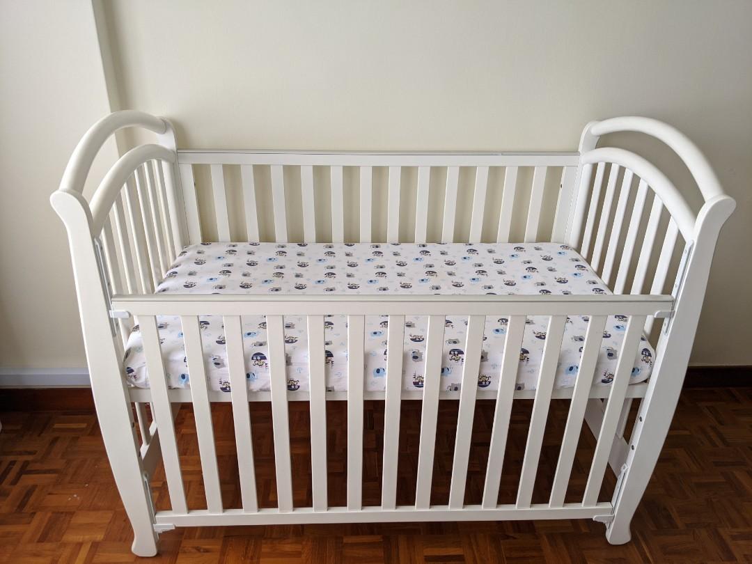 PAMCO Baby Cot White