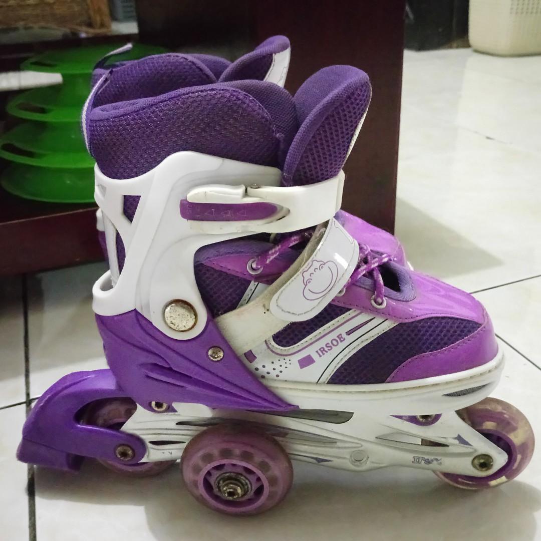 Sepatu roda anak-anak