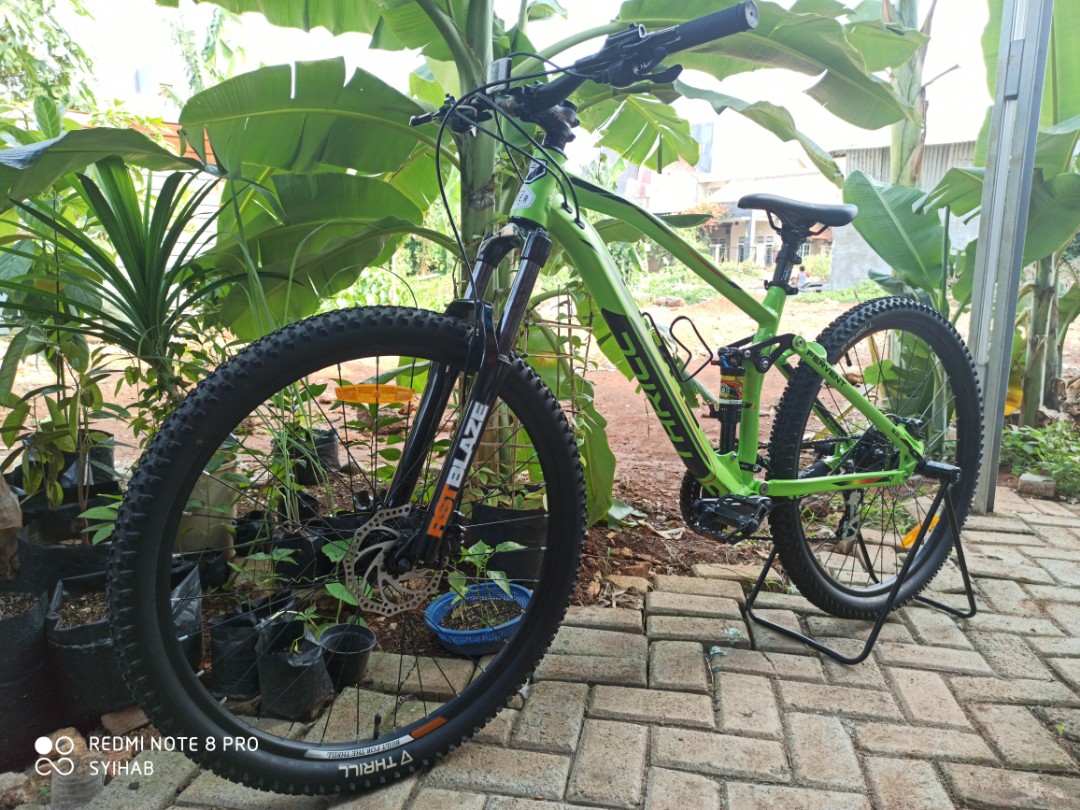 Sepeda Thrill Fervent 3.0 Mulus Olah Raga Sepeda di Carousell