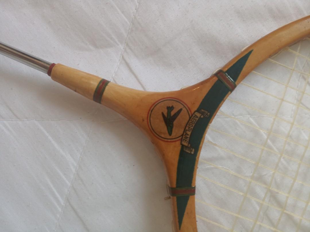 Aeroplane badminton best sale racket