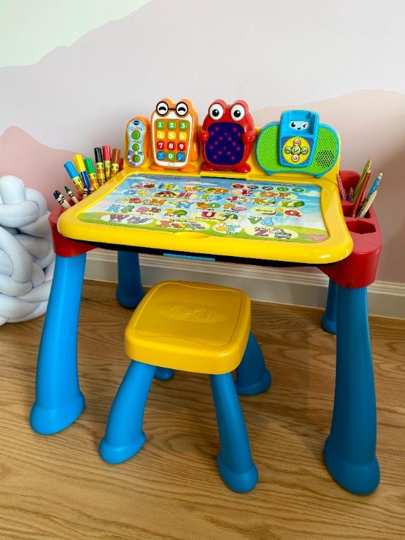 VTech Touch and Learn Activity Desk Deluxe with Easel and Chalkboard