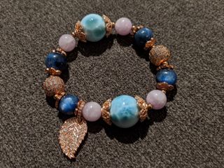 (Category: ) located in . Submitted by rainbowfydeco (Listing ID 1040343300, Image 1). Description: .