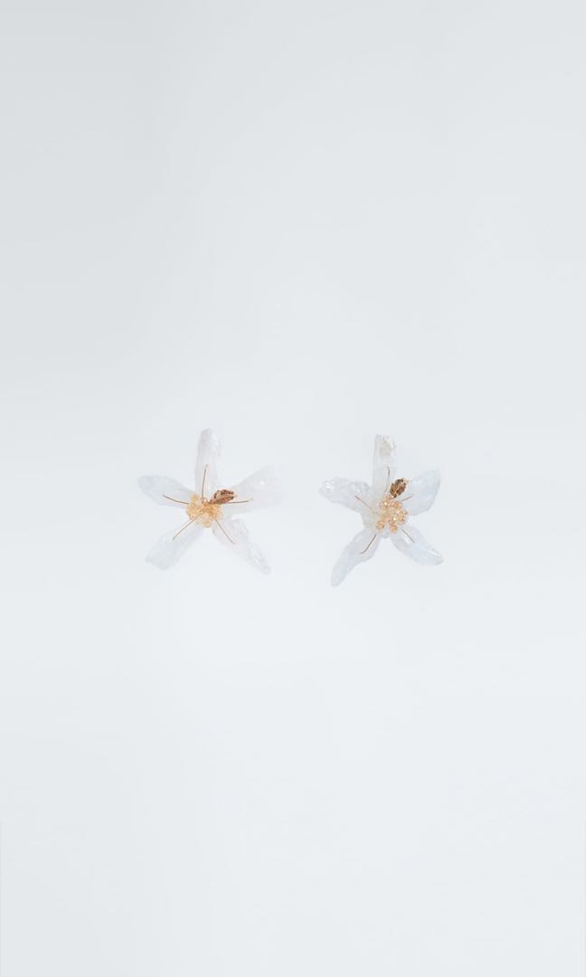 White flower earrings zara on sale