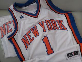 100% New without tag Adidas Swingman New York Knicks Amare Stoudemire  2010-2012 Season Home Jersey Size  M