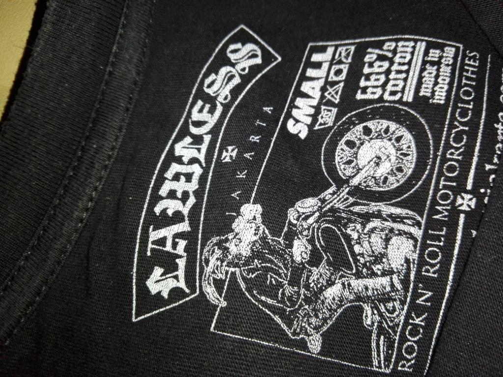 3 Kaos Lawless Jakarta Fesyen Pria Pakaian Atasan Di Carousell Feel free to send us your own wallpaper and we will consider adding it to appropriate category. 3 kaos lawless jakarta