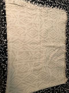 (Category: ) located in . Submitted by audreys.closet (Listing ID 1040584230, Image 1). Description: .
