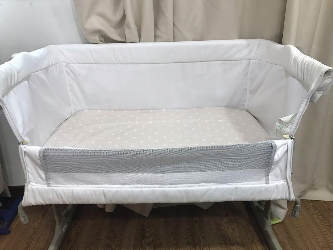 Brevi Bedside Collapsible Baby Cot, Babies & Kids, Baby Nursery & Kids
