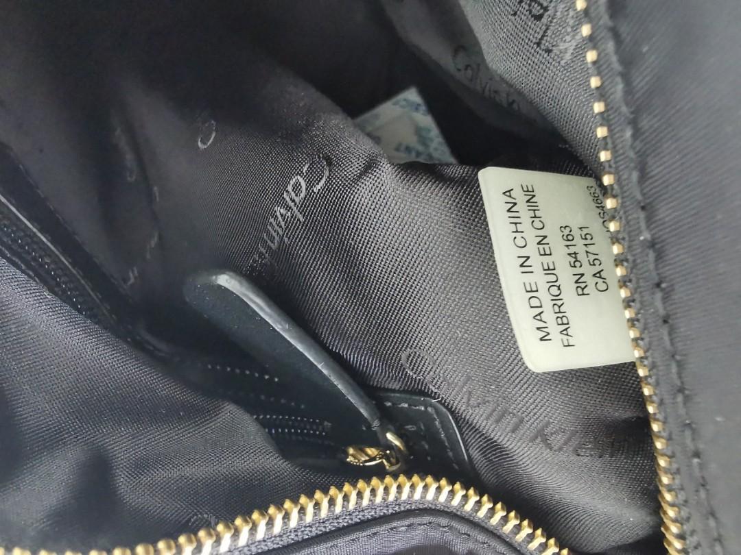Calvin Klein Messenger Bag, Luxury, Bags & Wallets on Carousell