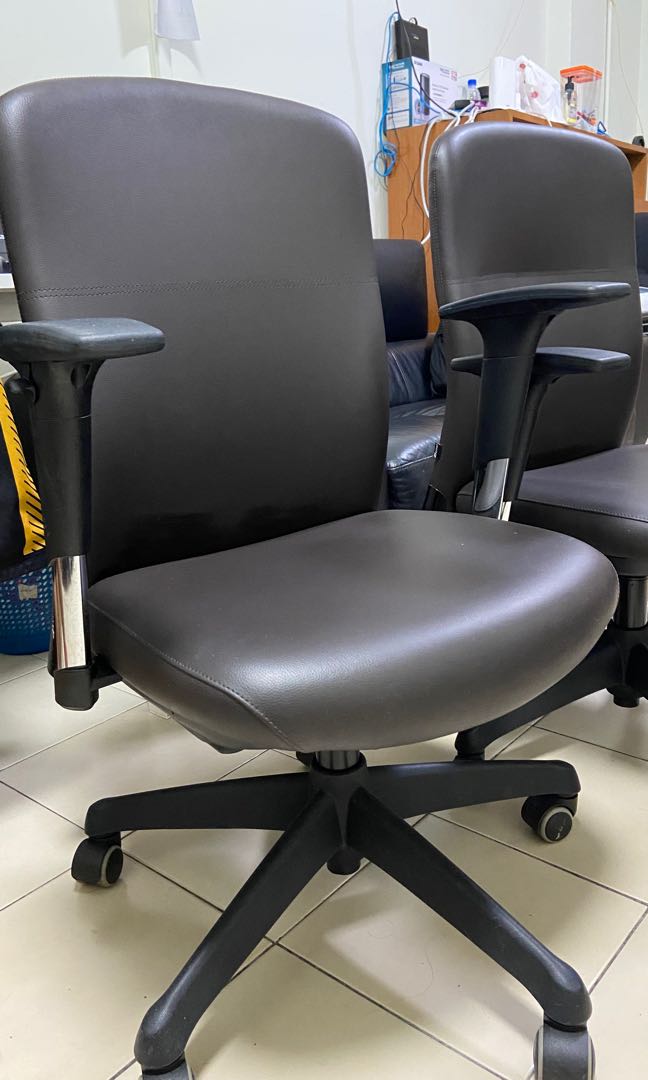 Computer Chair, Furniture & Home Living, Furniture, Chairs on Carousell