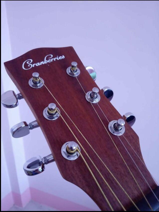 Cranberries 36 inch Acoustic Travel Guitar with Pick Up and Truss Rod, Hobbies & Toys, Music