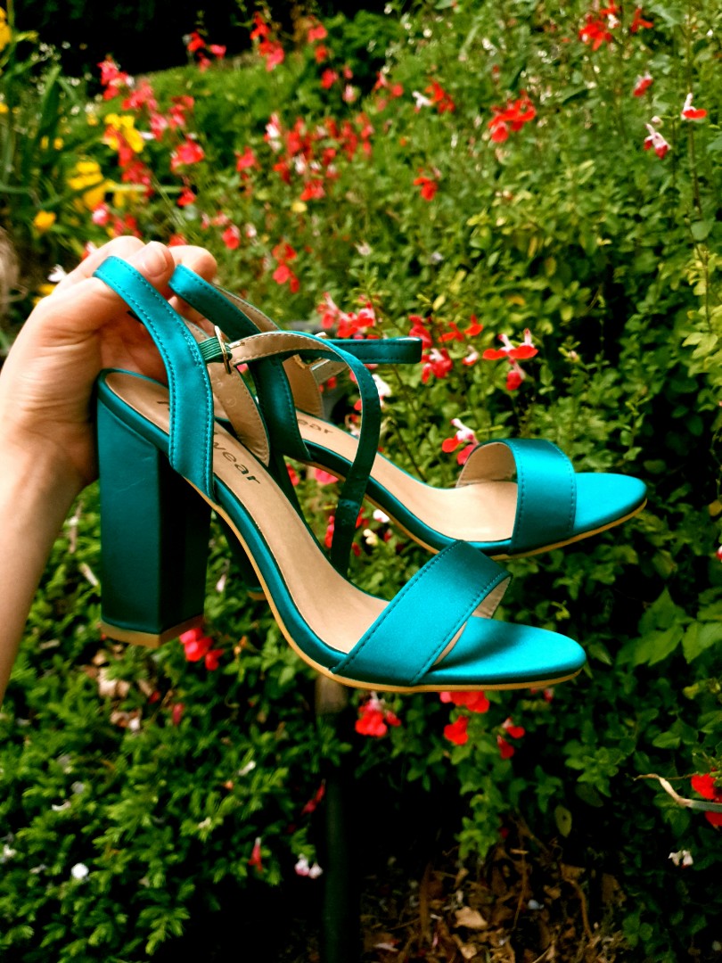 emerald green satin heels