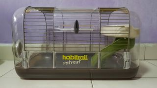 (Category: ) located in . Submitted by hamster_shopper (Listing ID 1040490411, Image 1). Description: .
