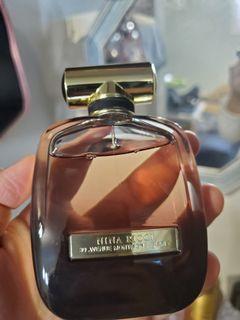 L'extase Nina Ricci 39 Avenue Montaigne-Paris