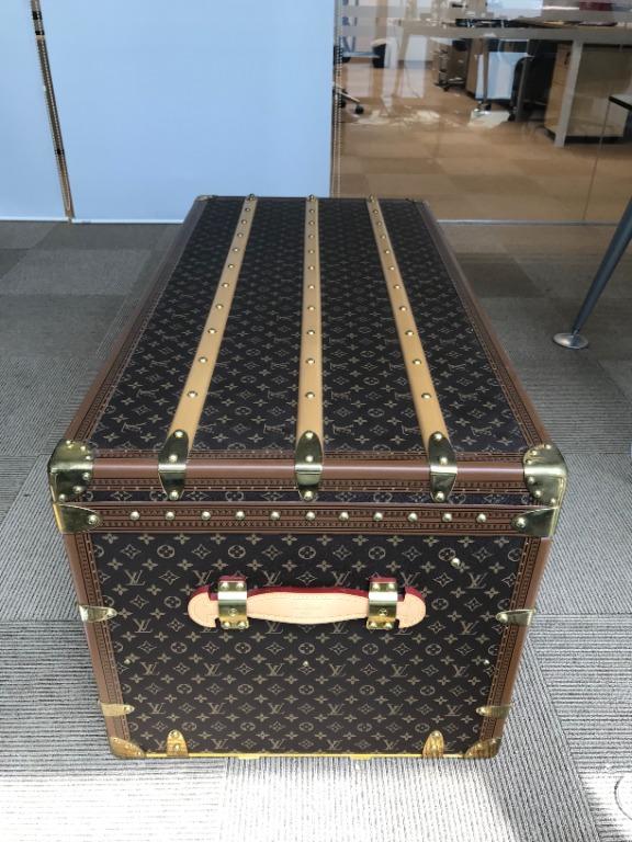 LOUIS VUITTON SMALL COFFEE TABLE TRUNK MVP - Pinth Vintage Luggage