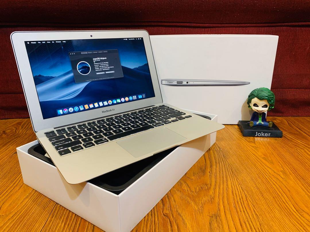 Macbook Air 2012 (11inch) with original box (Category: Laptops & Notebooks) located in Valenzuela. Submitted by dropcee (Listing ID 1040452625, Image 1). Description: Macbook Air 2012 (11inches) Specs: ☑️version - 10.14.5 (OS MOJAVE) ☑️Processor - 1.7GHz intel core i5 ☑️Memory - 4GB 1600 MHz DDR3 ☑️Graphics - Intel HD Graphics 4000 1536MB ☑️Storage - 128SSD ☑️Cycle count - 497 ☑️Battery Life - 4hrs to 5hrs Condition: ✔️Keyboard ✔️Camera ✔️Wifi ✔️