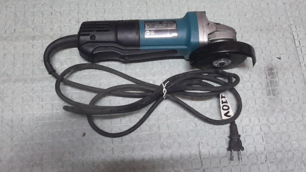Makita 9556hp store angle grinder