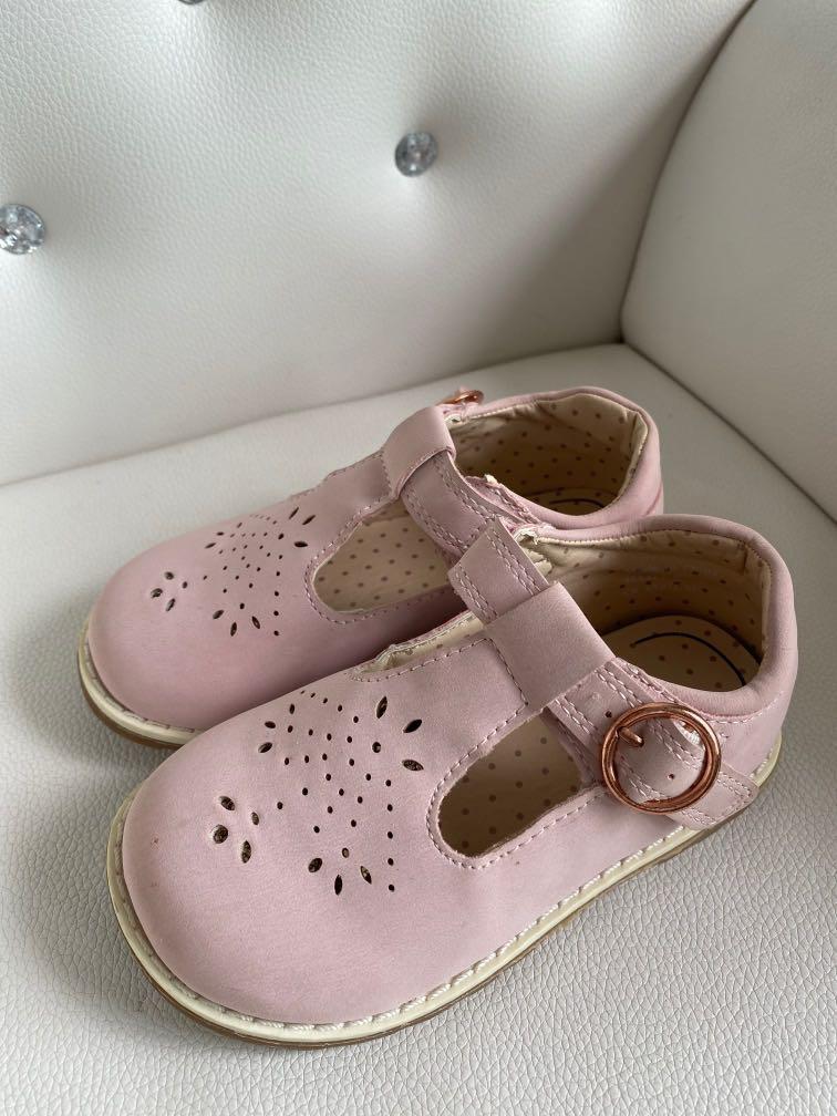 little girl shoes size 6